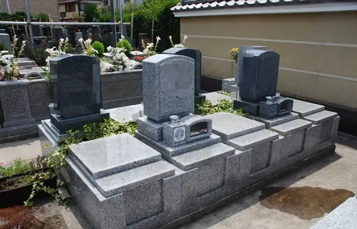 足立メモリアルガーデン 永代供養付きの一般墓