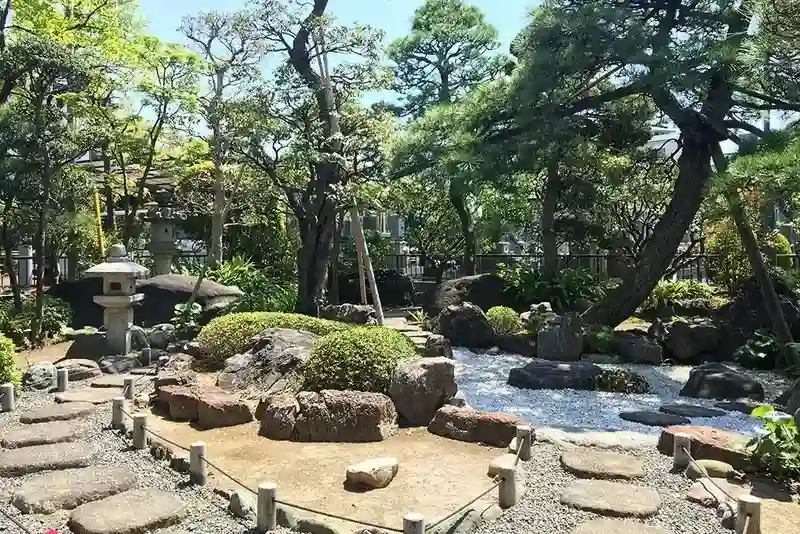 法受寺 綺麗な庭