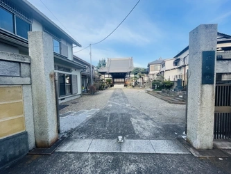 アクセス良好の寺院墓地