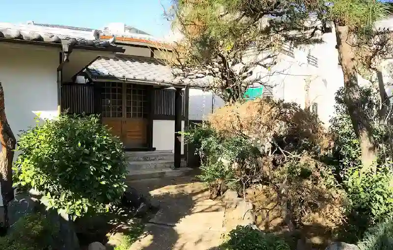 本堂