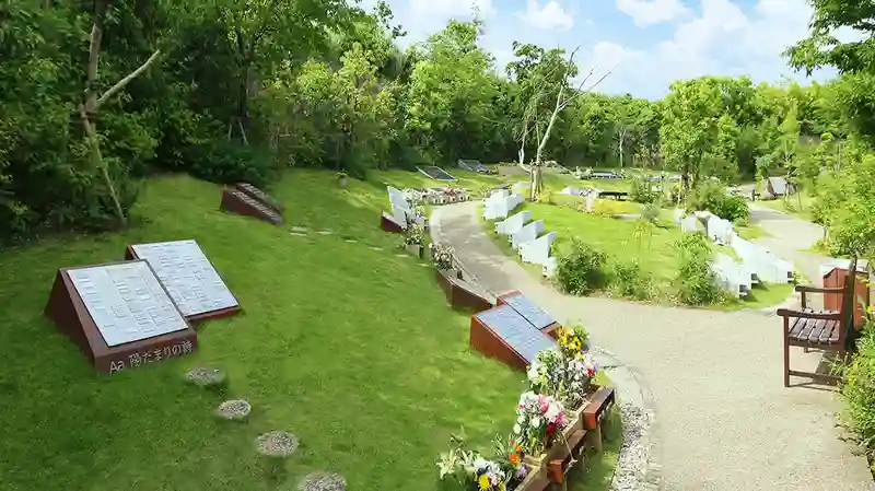 日本で初めての都市型樹木葬