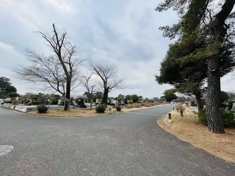 都立 小平霊園 