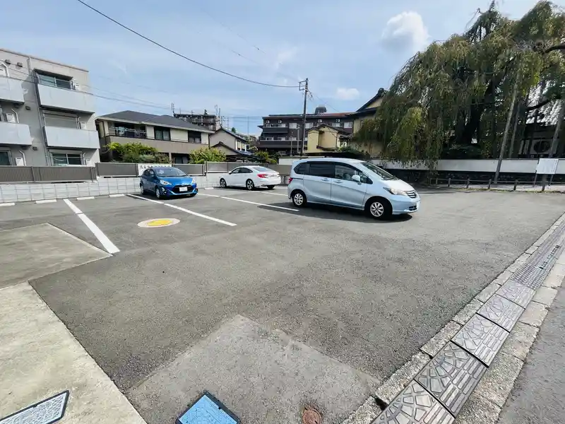 高楽寺 駐車場の写真