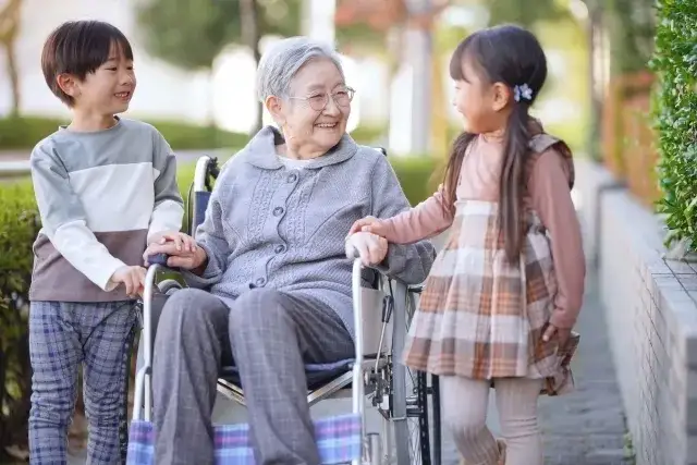 お年寄りや車椅子の方も安心