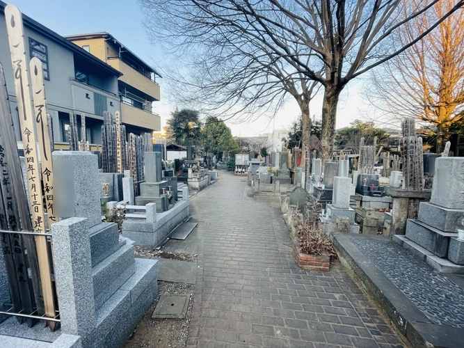 海蔵寺 平坦な通路