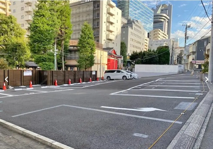 屋内墓苑 小石川墓陵 駐車場の写真