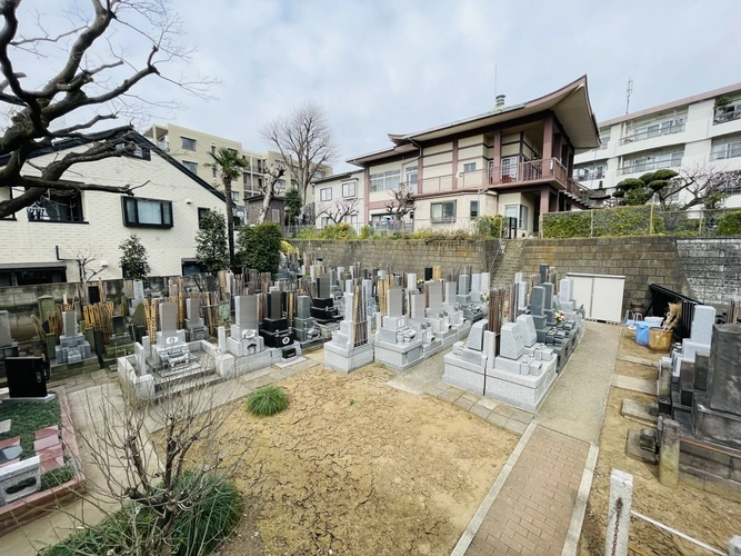 生西寺 墓地全景