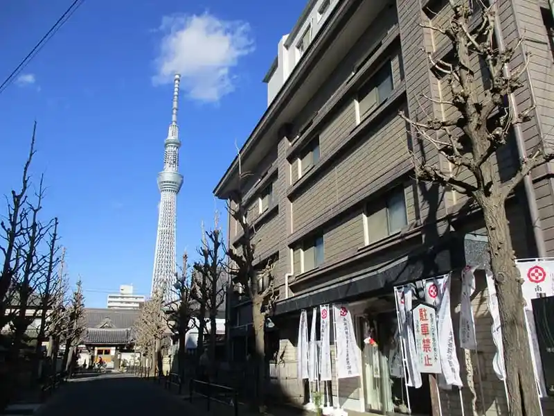 善行院 善行院からはスカイツリーが間近に見えます。