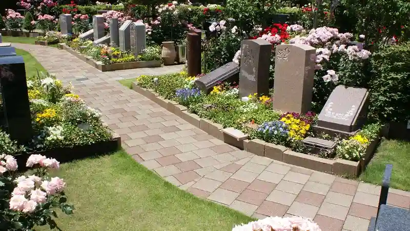 練馬ねむの木ガーデン 洋風のデザイン墓所