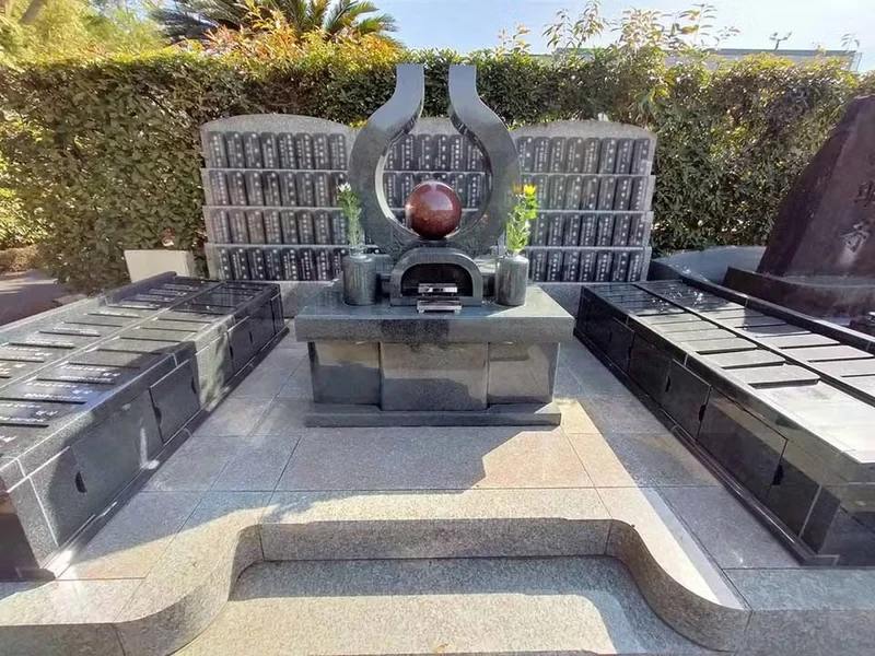 永代供養墓「合掌の碑」