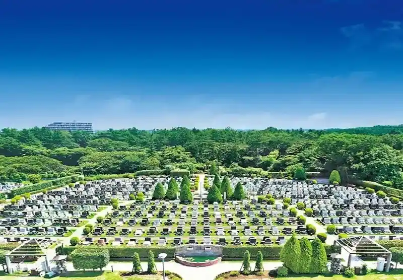 鎌倉市 公園墓地風の杜「湘南庭苑」