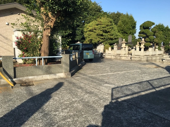 横浜市営 久保山墓地 駐車場の写真