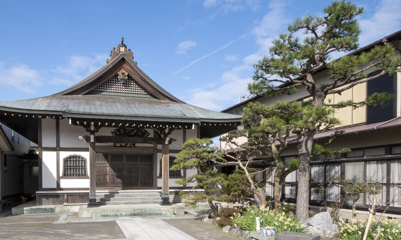 勧行寺墓苑 永代供養墓・樹木葬 