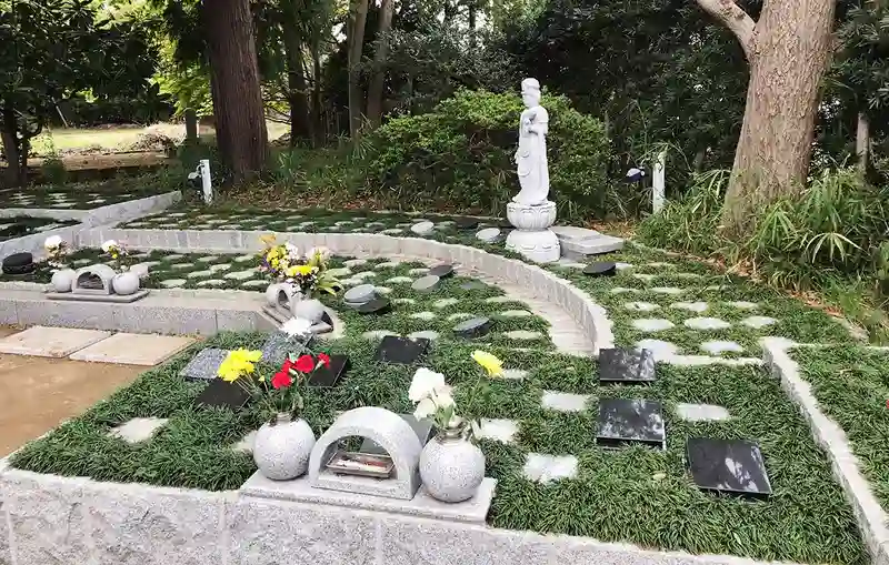 「愛樹木葬」横浜都筑樹木葬墓地