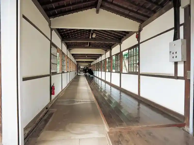 廊下