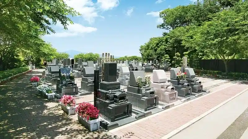 相模ふれあいの杜 田名聖地霊園 開放的な墓地