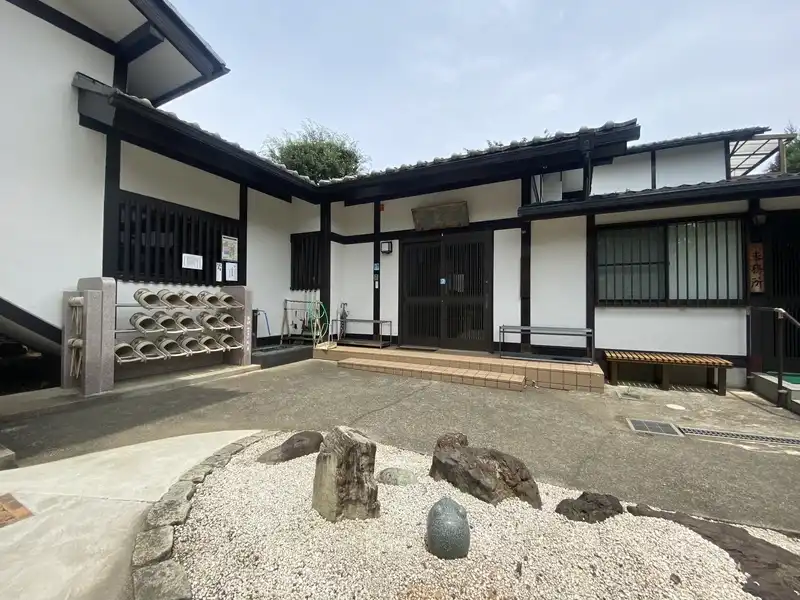 般若山 大藏寺／一般墓・樹木葬 管理事務所　綺麗で親しみやすい雰囲気