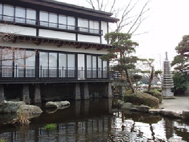 茅ヶ崎公園墓地 法要施設の写真