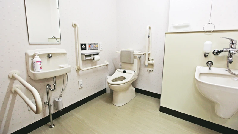 都筑港北霊園 トイレの写真