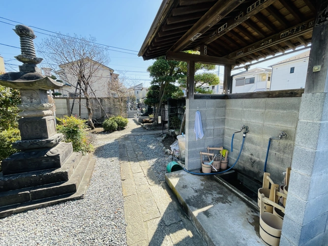 観音寺 水汲み場の写真