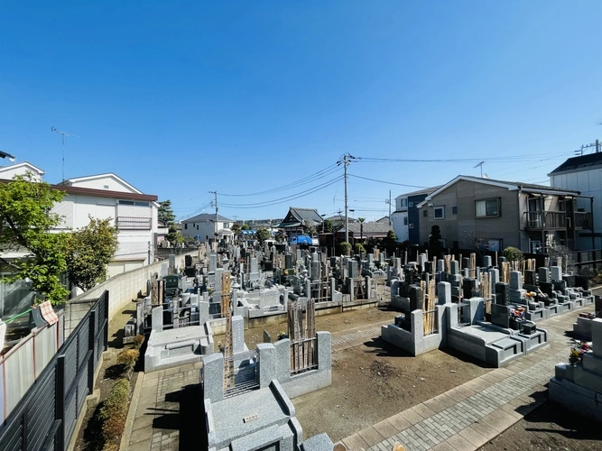 観音寺 墓地全景