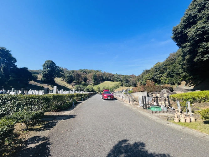 厚木森の里霊園 園内風景