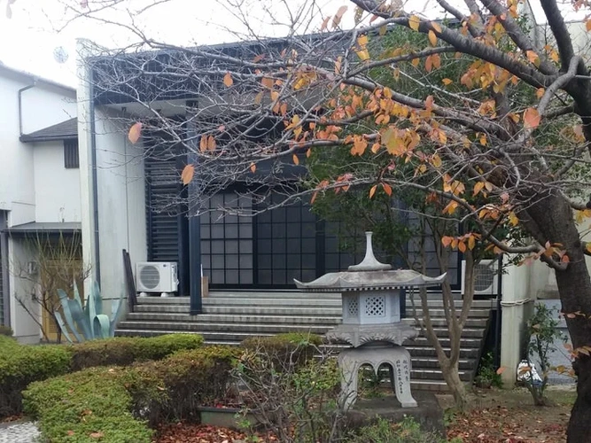 逗子市 法性寺 のうこつぼ