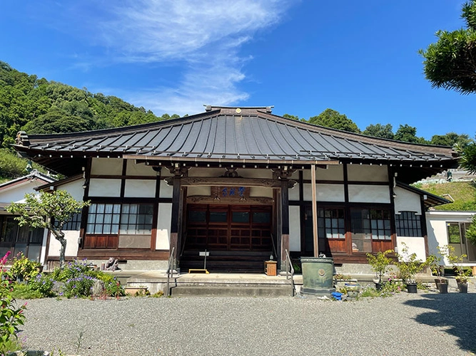 中郡大磯町 慶林寺 のうこつぼ