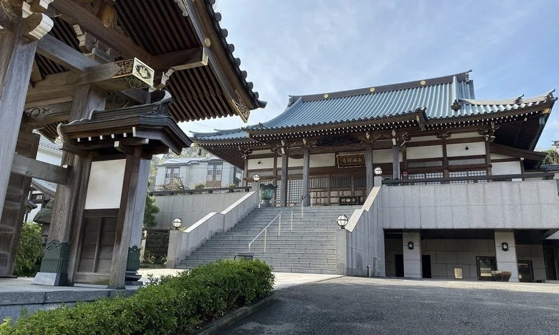 長福寺 永代供養墓「比翼塚」 