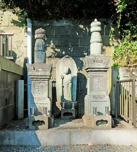 横浜慶珊寺樹木葬墓地 