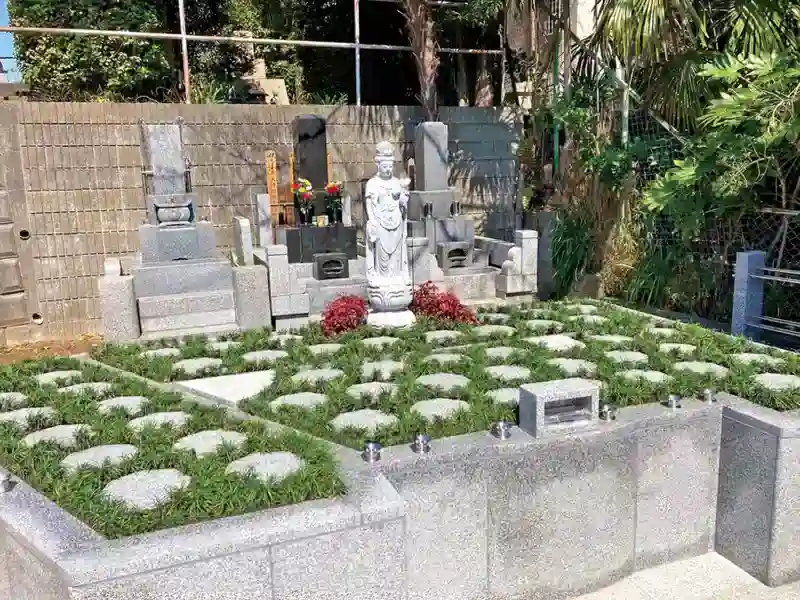 横浜慶珊寺樹木葬墓地
