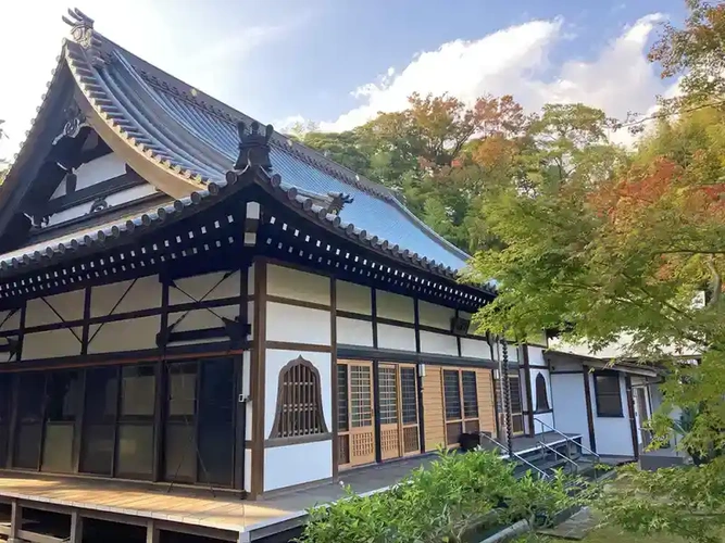 横浜慶珊寺樹木葬墓地 本堂2