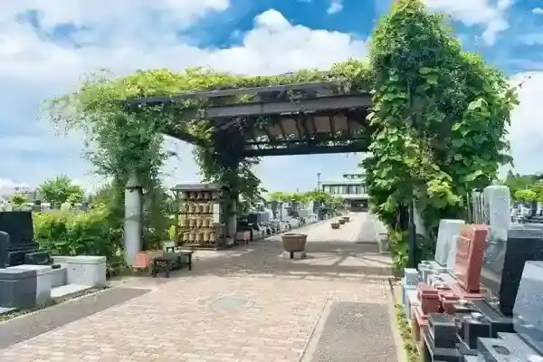 おしゃれな水汲み場