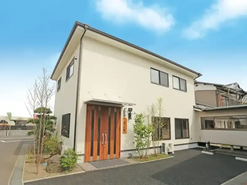 管理棟