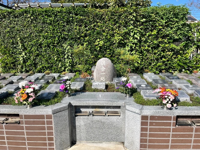 プレミアム栗橋静桜の里樹木葬墓地 