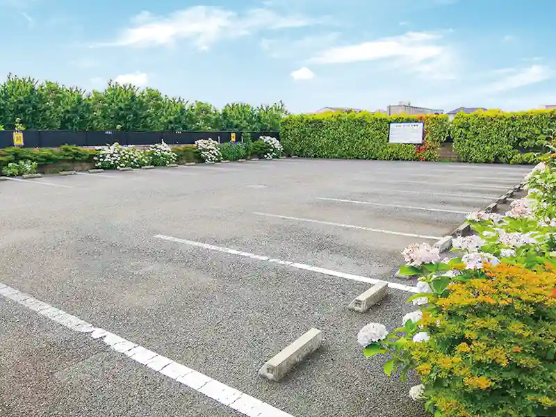 彩の栞 樹木葬・永代供養墓 駐車場の写真