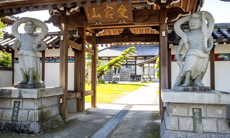 加須の杜霊苑・西浄寺 永代供養墓 樹木葬 山門