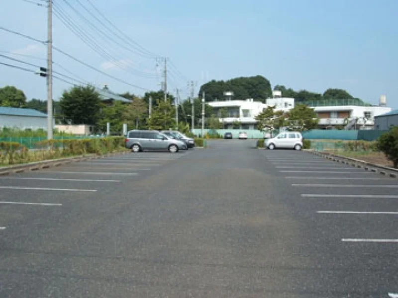 さいたま聖地霊園 駐車場の写真