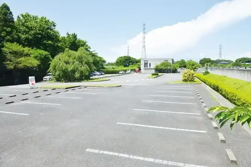 岩槻光輪浄苑 駐車場の写真