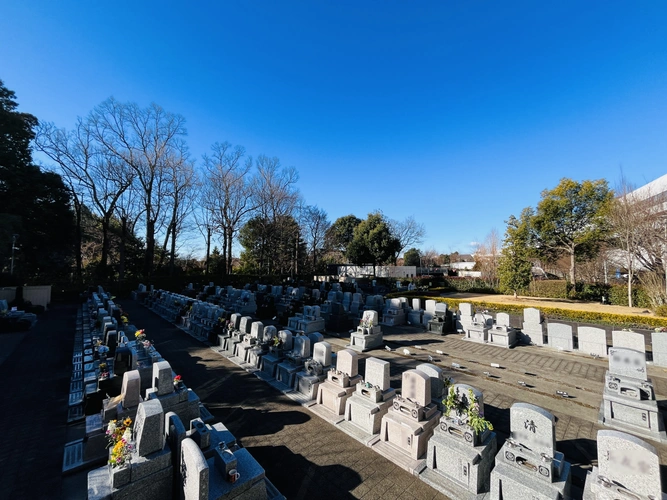 川口光輪メモリアル 墓地全景