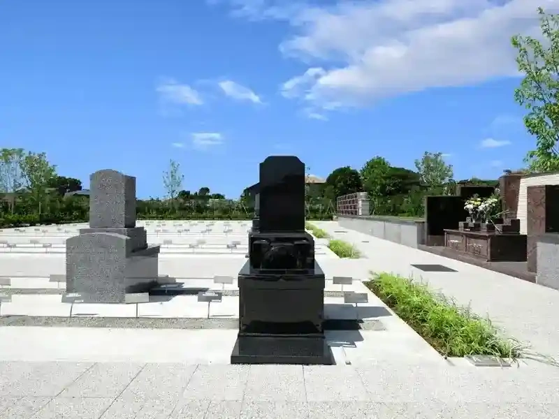 お墓正面