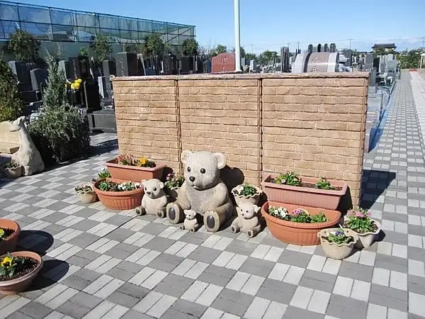 よしかわ聖地霊園グリーンピア 園内風景