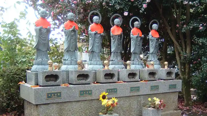 興善寺公園墓地 