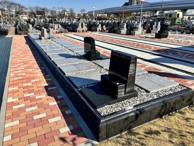 Cemetery Photo 18