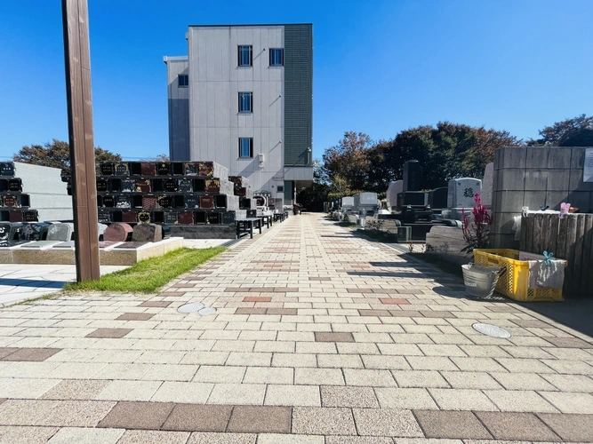 墓地公園ならしのガーデンパーク 園内風景