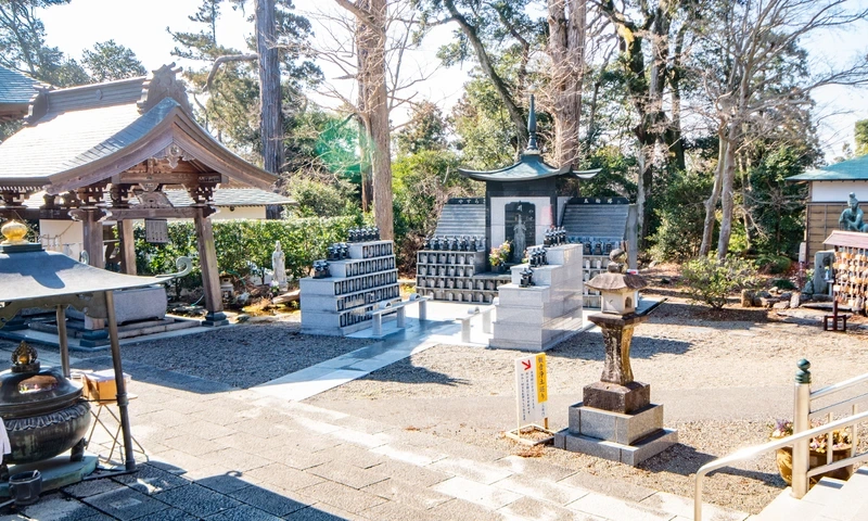 高倉観音・髙藏寺墓苑 永代供養墓・樹木葬 