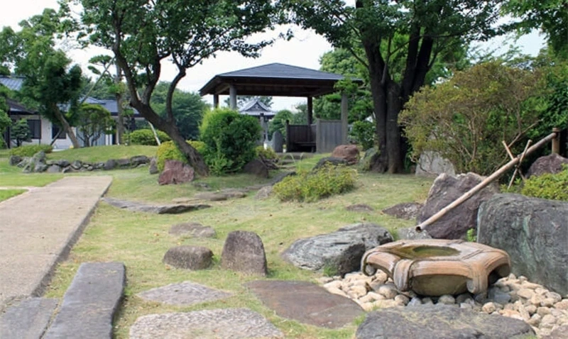 千葉御成霊園 