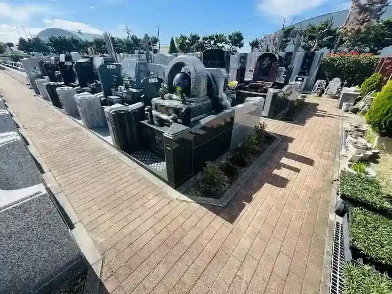 メモリアルパークガーデンきさらぎ/新・樹木緑地墓地 園内風景