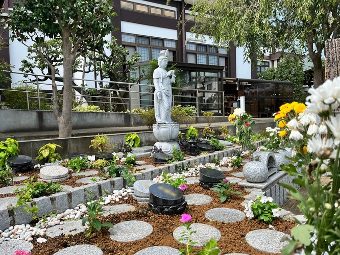 ロイヤル野田つつじの郷樹木葬墓地 