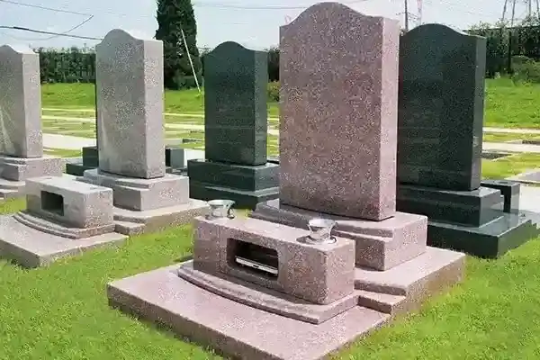 芝生墓地